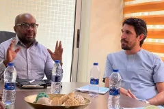 photo_5873078872466115485_z