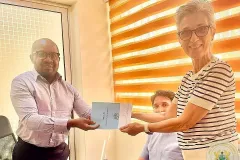 photo_5873078872466115504_w