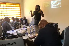 photo_5884448226424244191_G